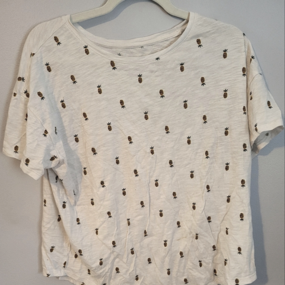 Old navy the easy tee pineapple t shirt large